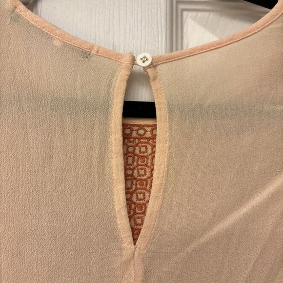 One Clothing Peach Embroidered Tank. Size Small. Boho. Peasant Casual Beach - Picture 6 of 6